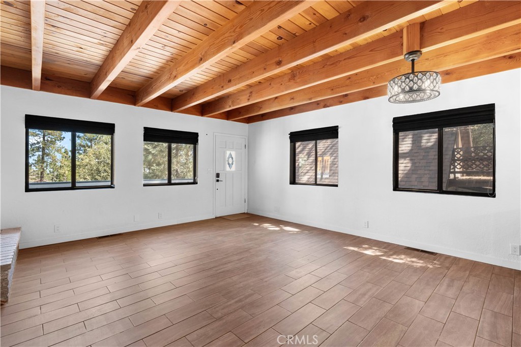 2021 Mojave Scenic Property Photo 9