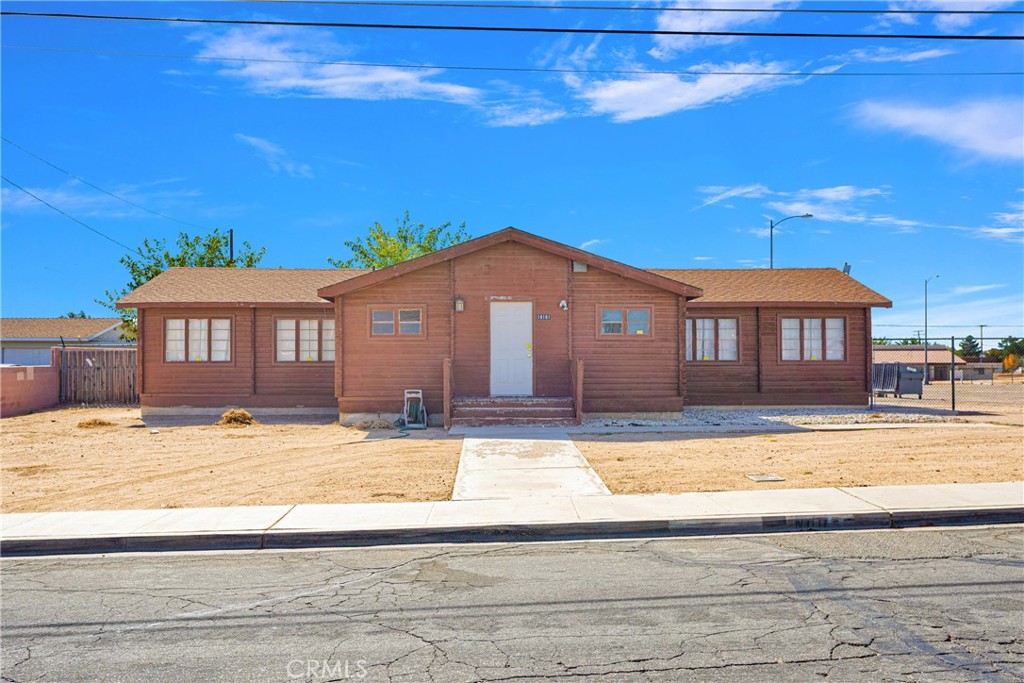 16161 Lorene Drive Property Photo 1