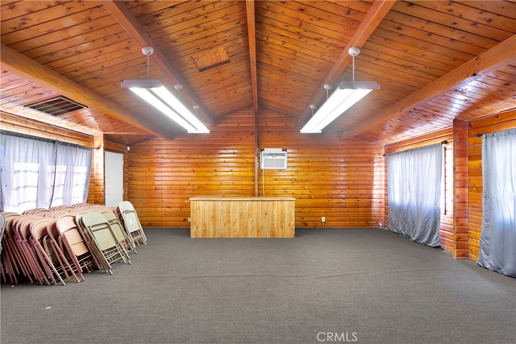 16161 Lorene Drive Property Photo 13