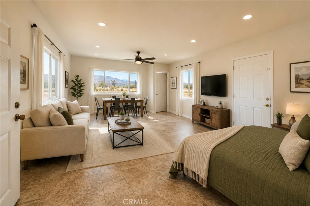 27127 Zuni Road Property Photo 7