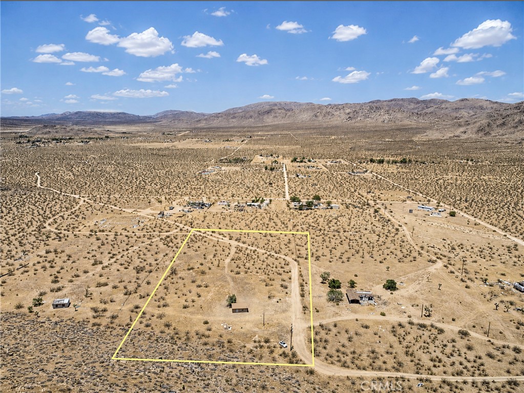 27127 Zuni Road Property Photo 17