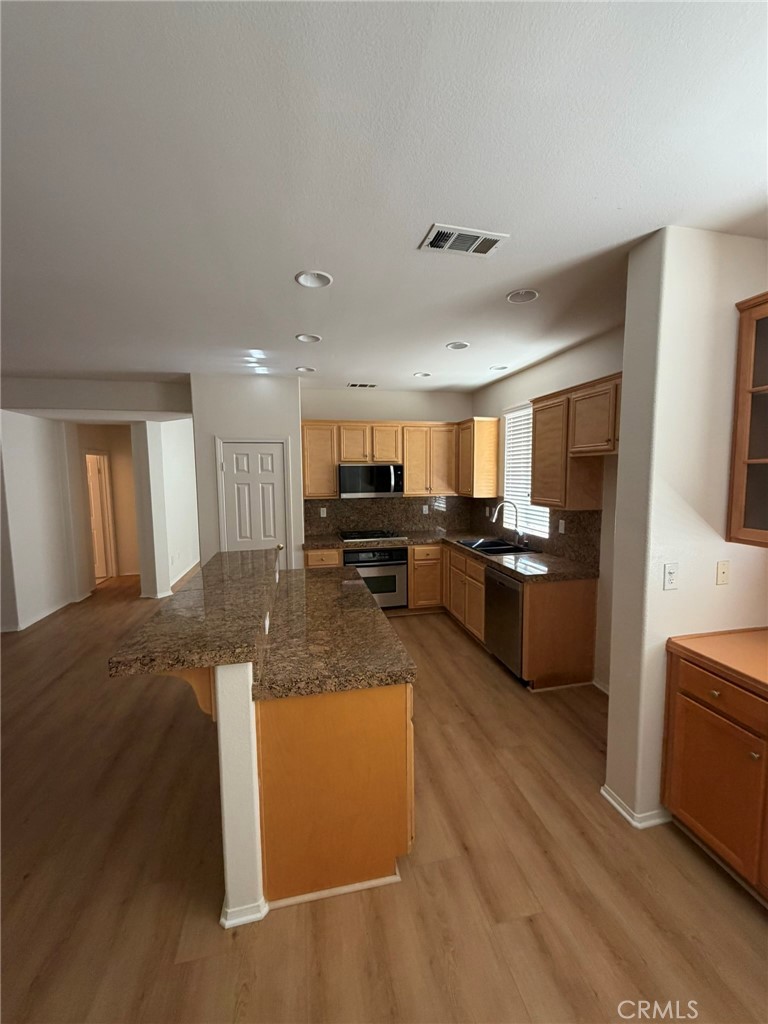 13782 Lobelia Property Photo 5