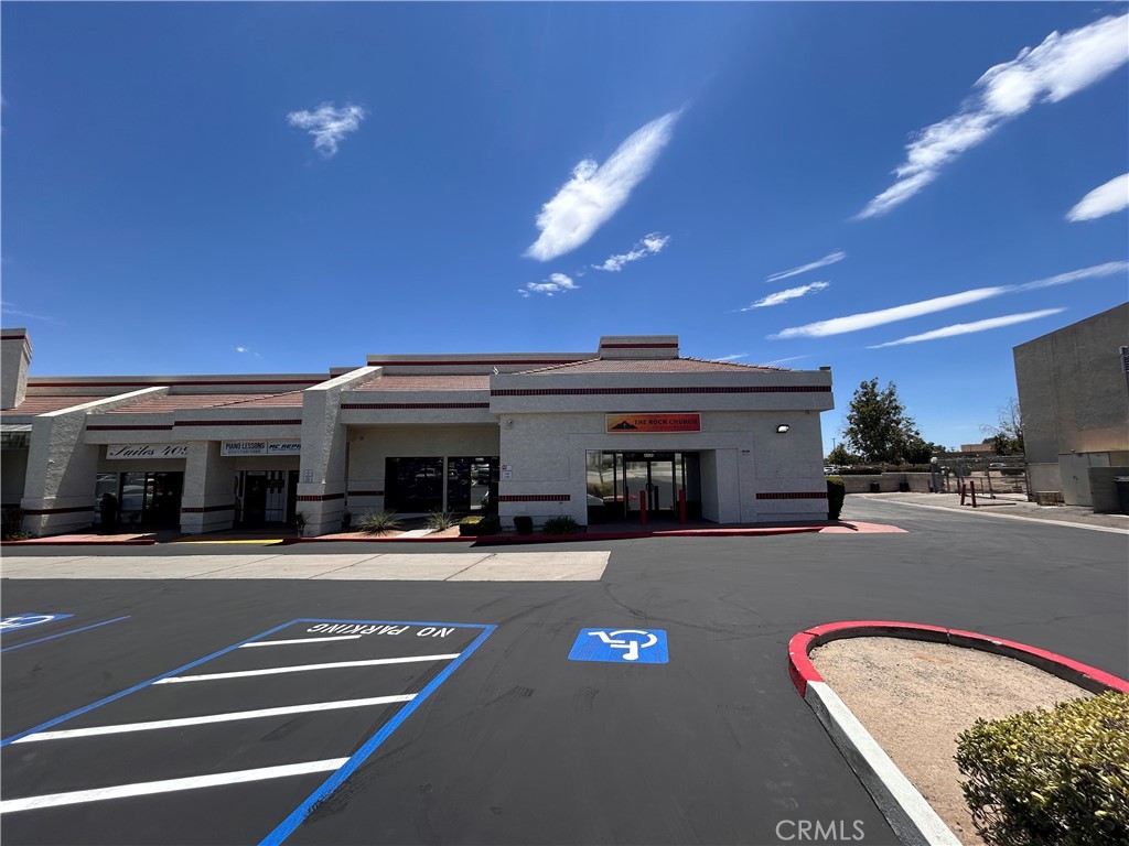 15403 Anacapa Rd. Property Photo 1