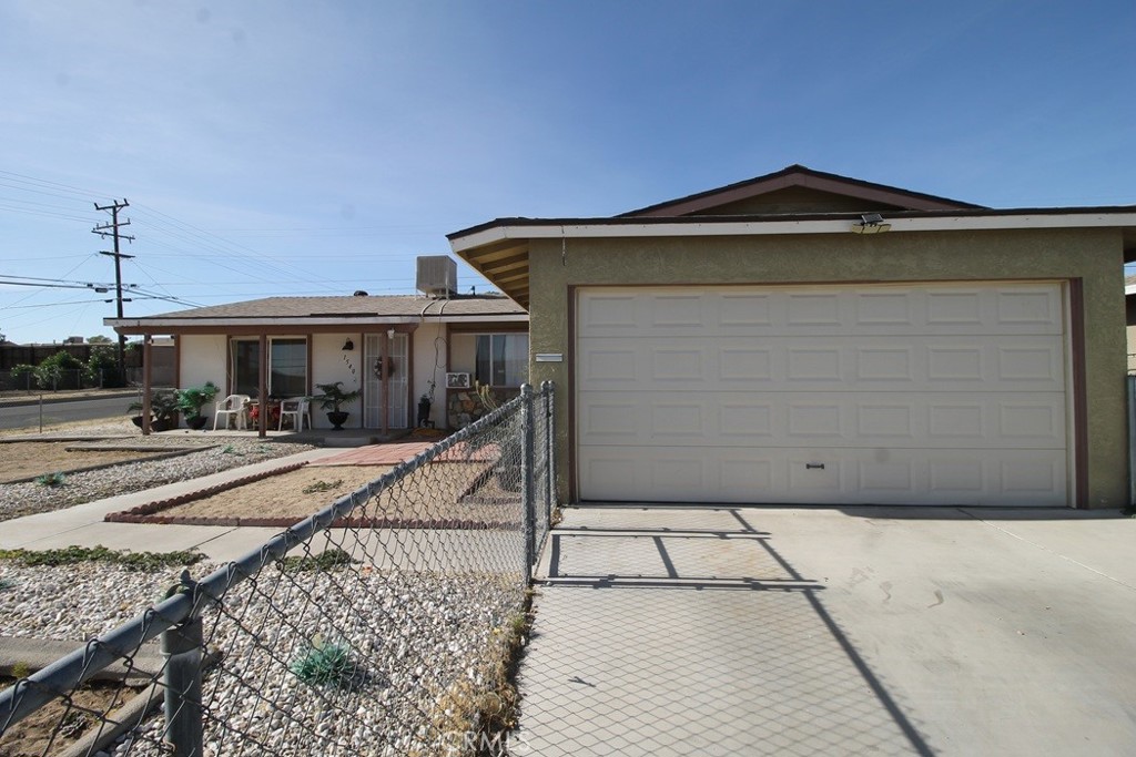 1540 Sunset Property Photo 2