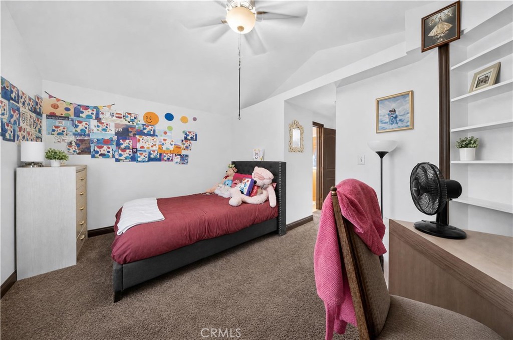 21625 Bancroft Property Photo 27