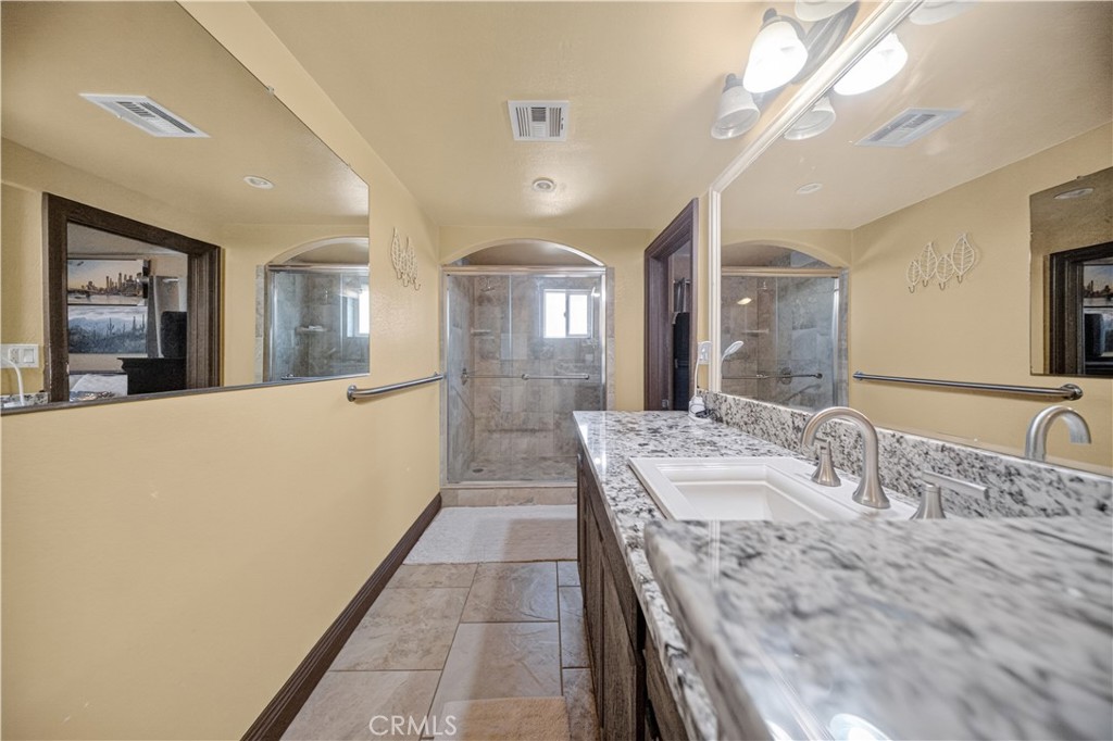 21625 Bancroft Property Photo 31