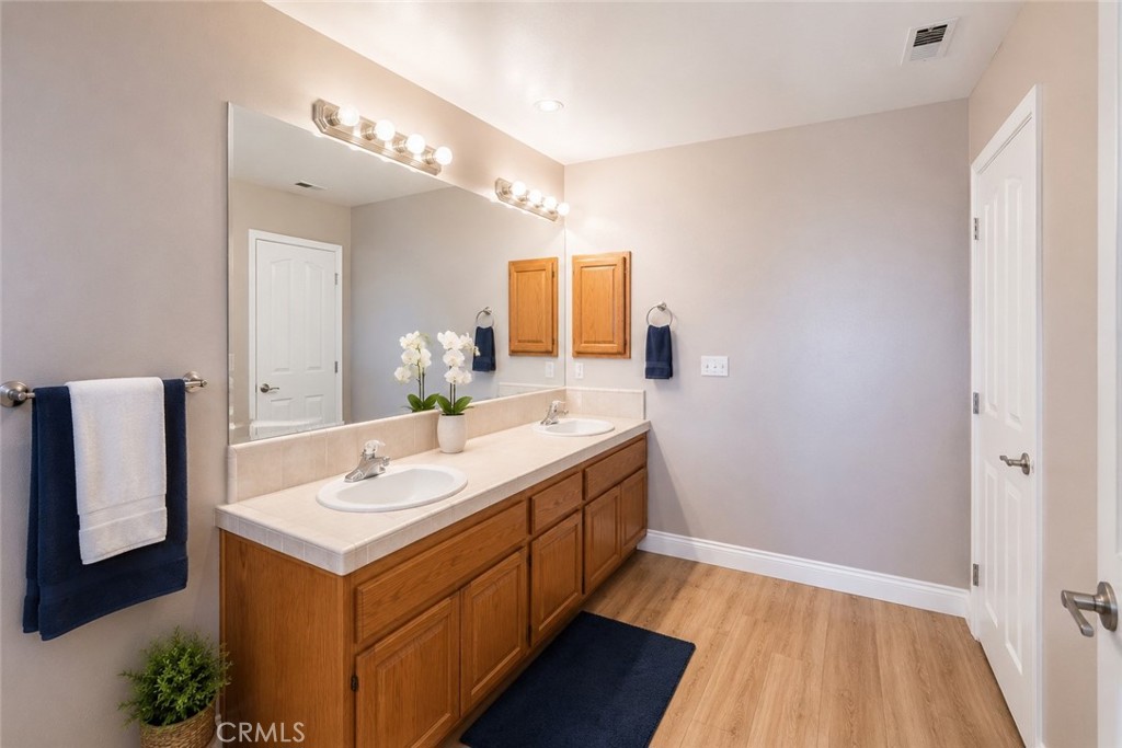6797 Blue Rose Property Photo 10