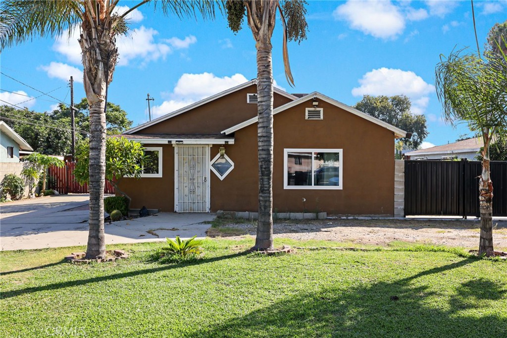 13244 Francisquito Property Photo 1