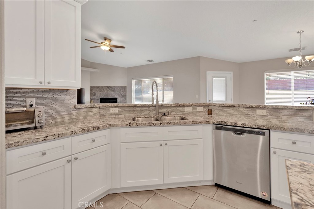 17889 Sycamore Property Photo 12