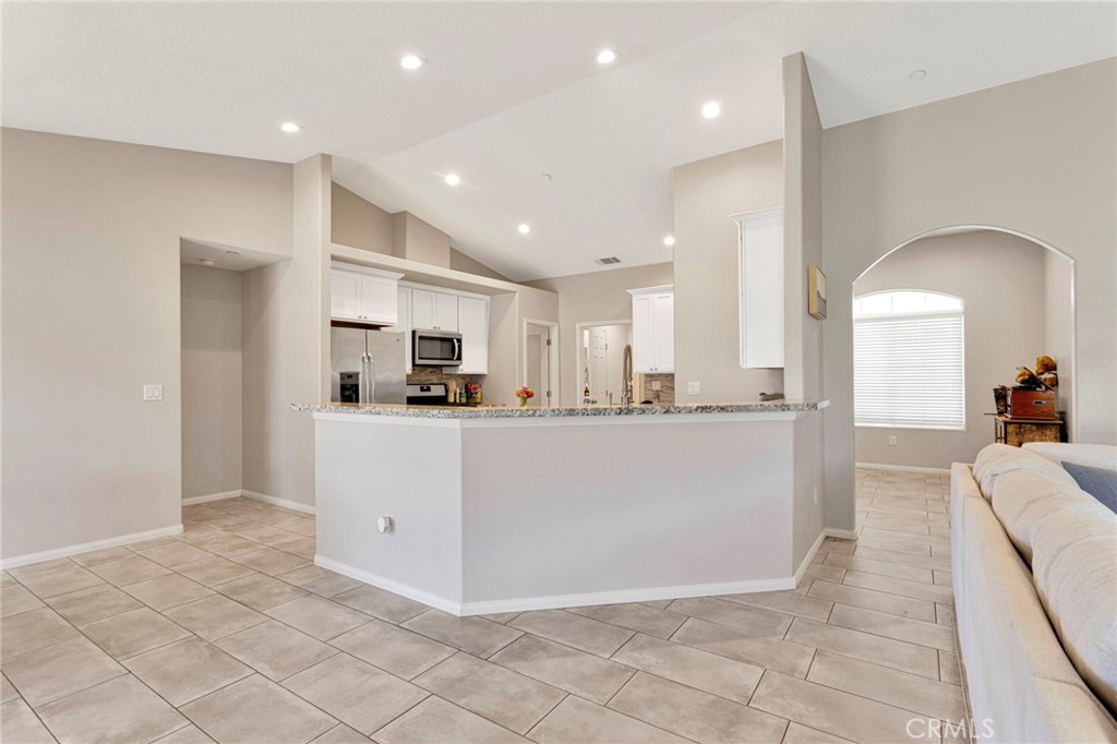 17889 Sycamore Property Photo 15