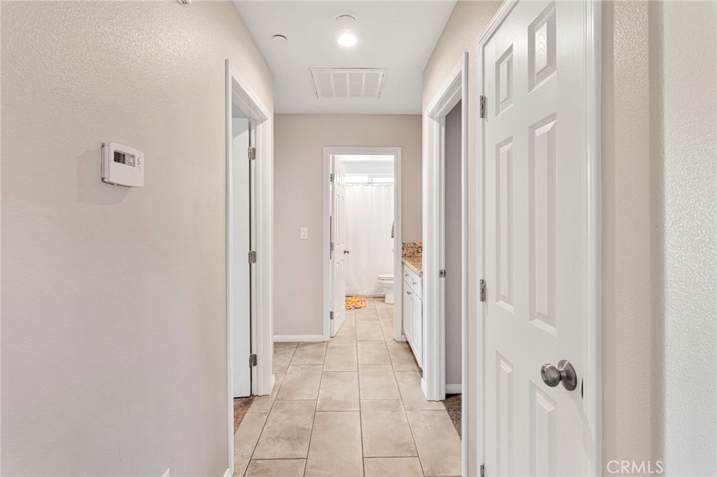 17889 Sycamore Property Photo 19
