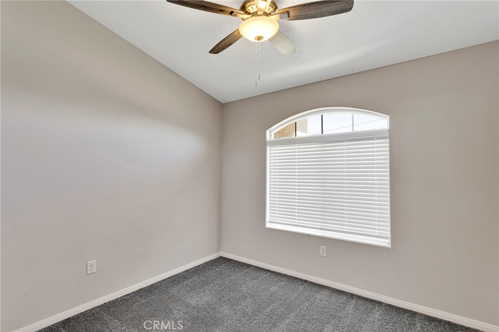 17889 Sycamore Property Photo 20
