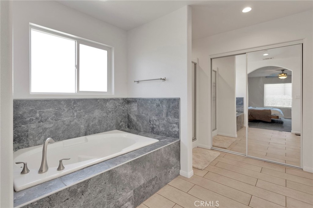 17889 Sycamore Property Photo 28