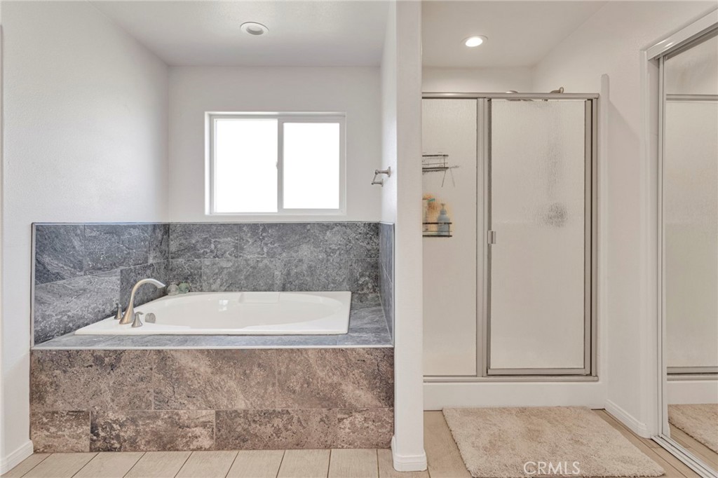 17889 Sycamore Property Photo 29