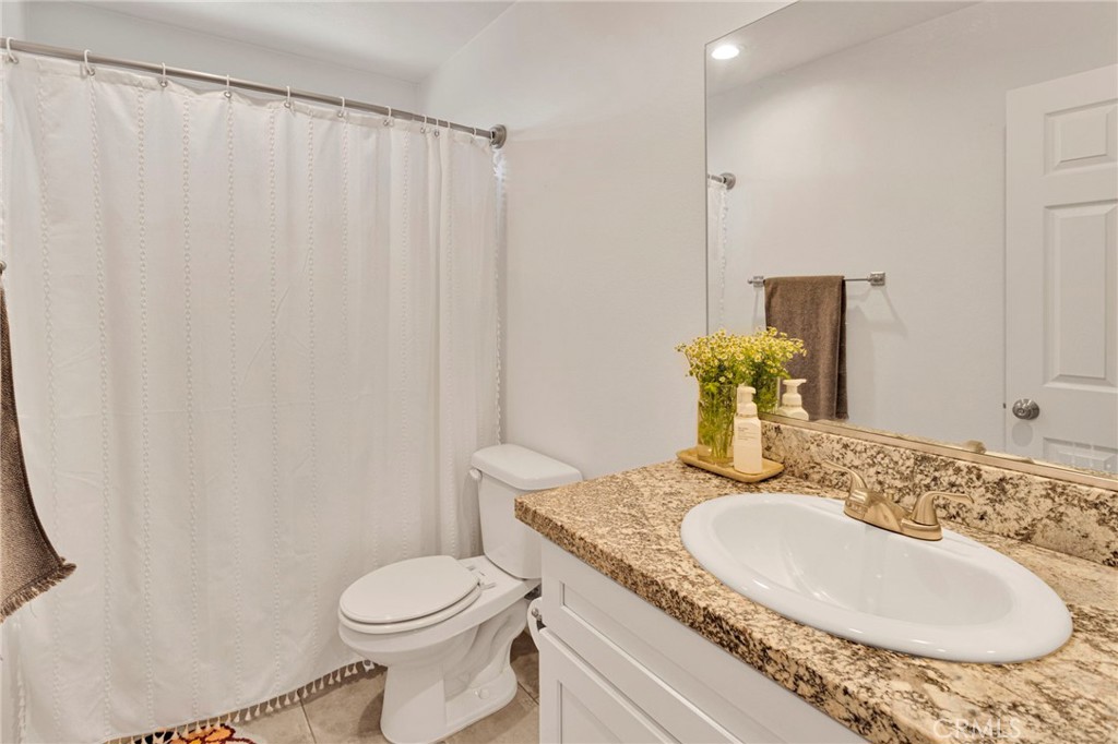 17889 Sycamore Property Photo 33