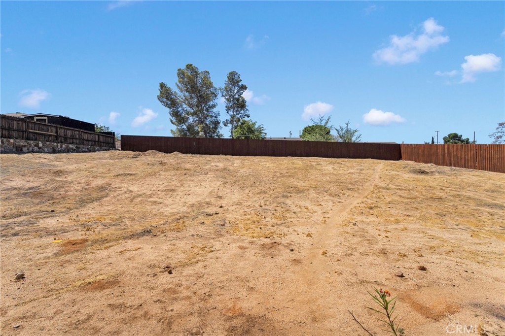 17889 Sycamore Property Photo 47