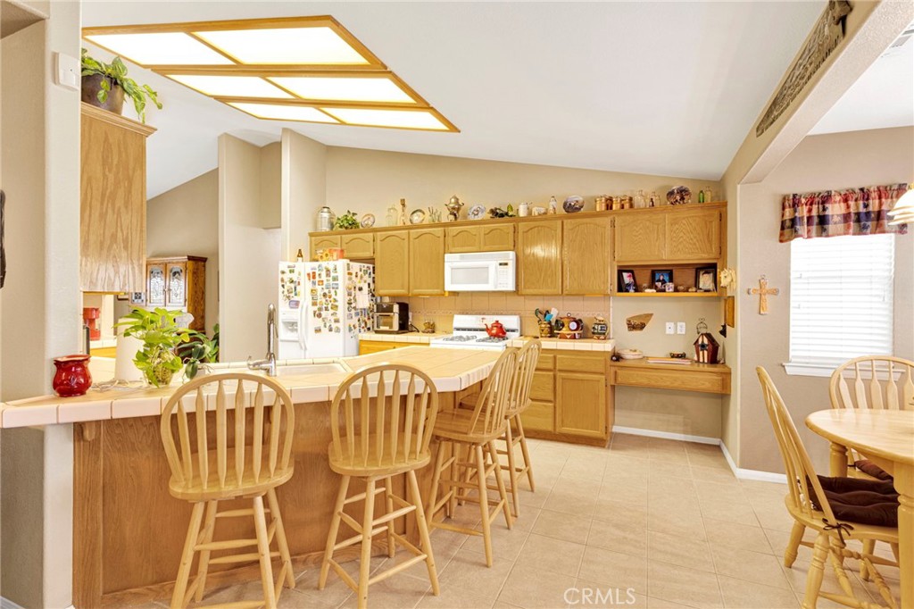 14570 Gayhead Property Photo 7