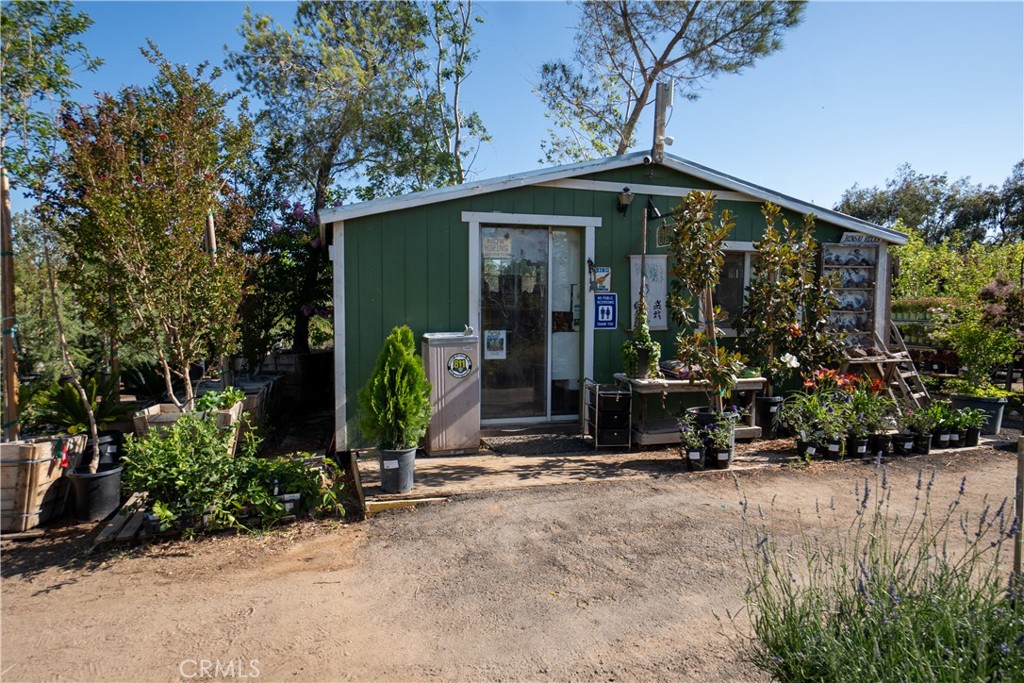 13874 Ranchero Road Property Photo 15