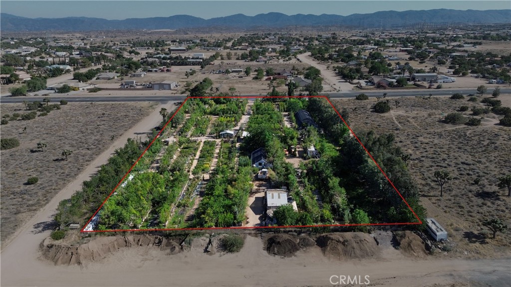 13874 Ranchero Road Property Photo 5