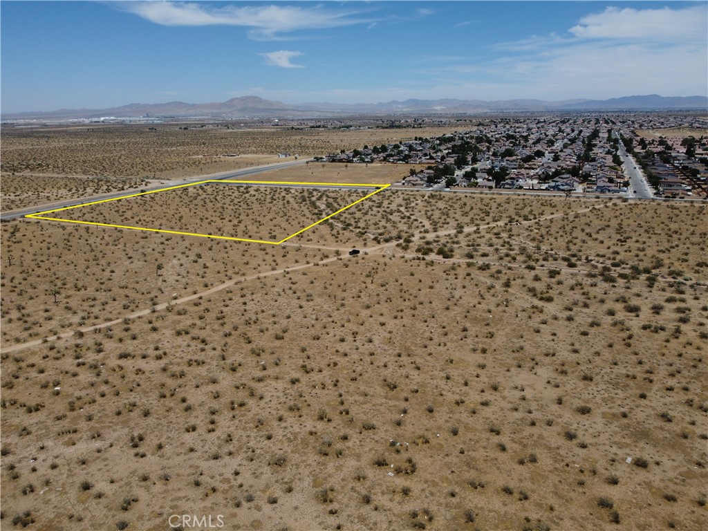 3 Mojave Dr Property Photo 4