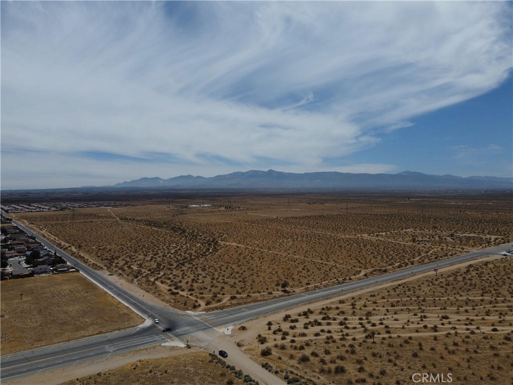 3 Mojave Dr Property Photo 5
