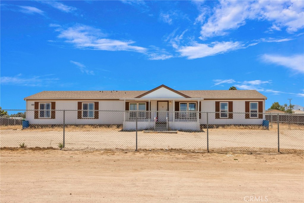 9235 Lindero Property Photo 1