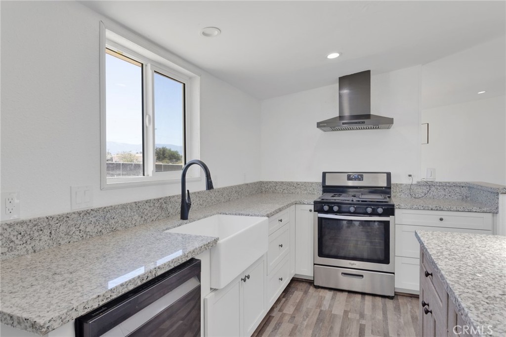9235 Lindero Property Photo 14