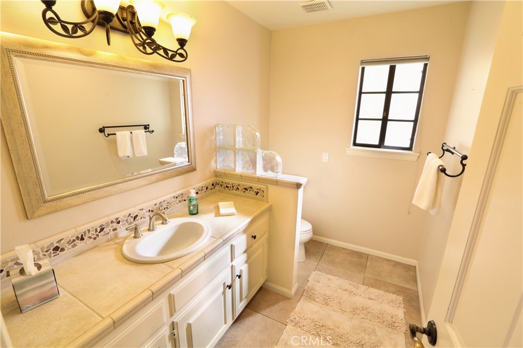 12885 Rain Shadow Road Property Photo 7