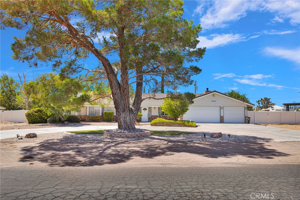 20187 ITASCA Road Property Photo 1