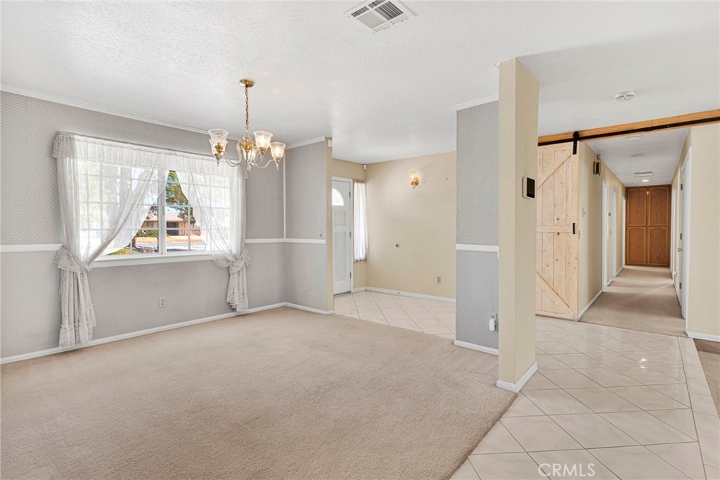 20187 Itasca Road Property Photo 7