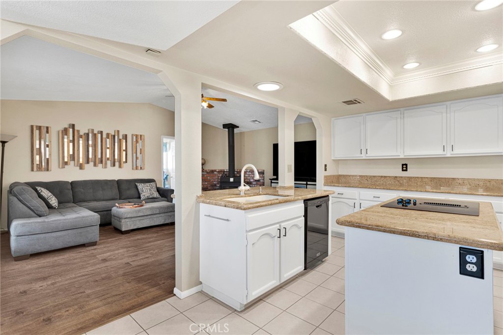 20187 Itasca Road Property Photo 25