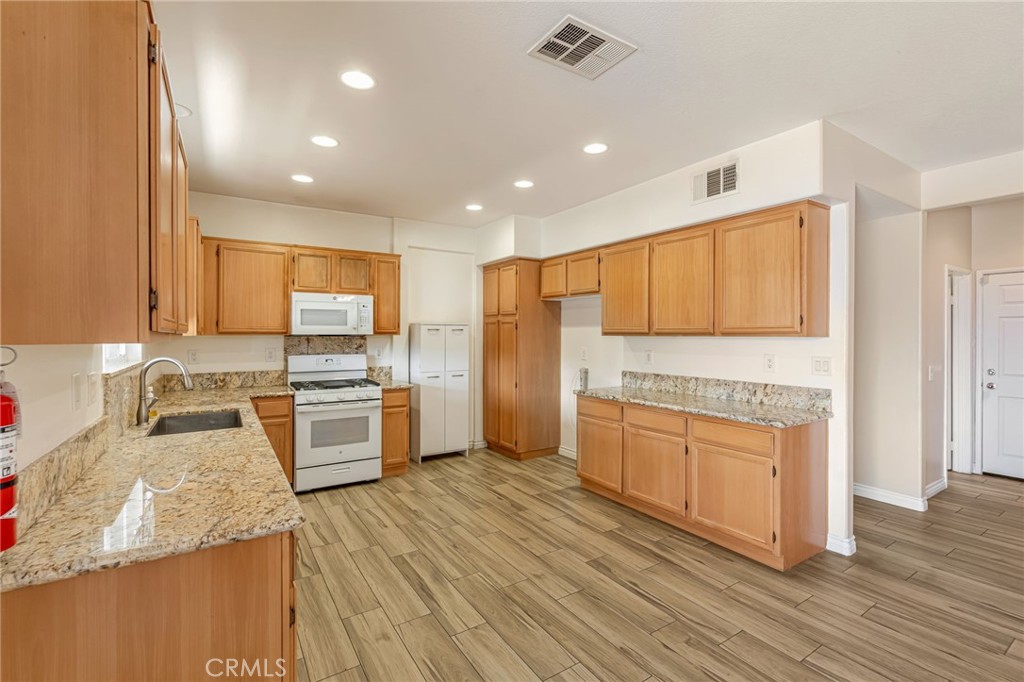 15143 Arcadian Property Photo 16