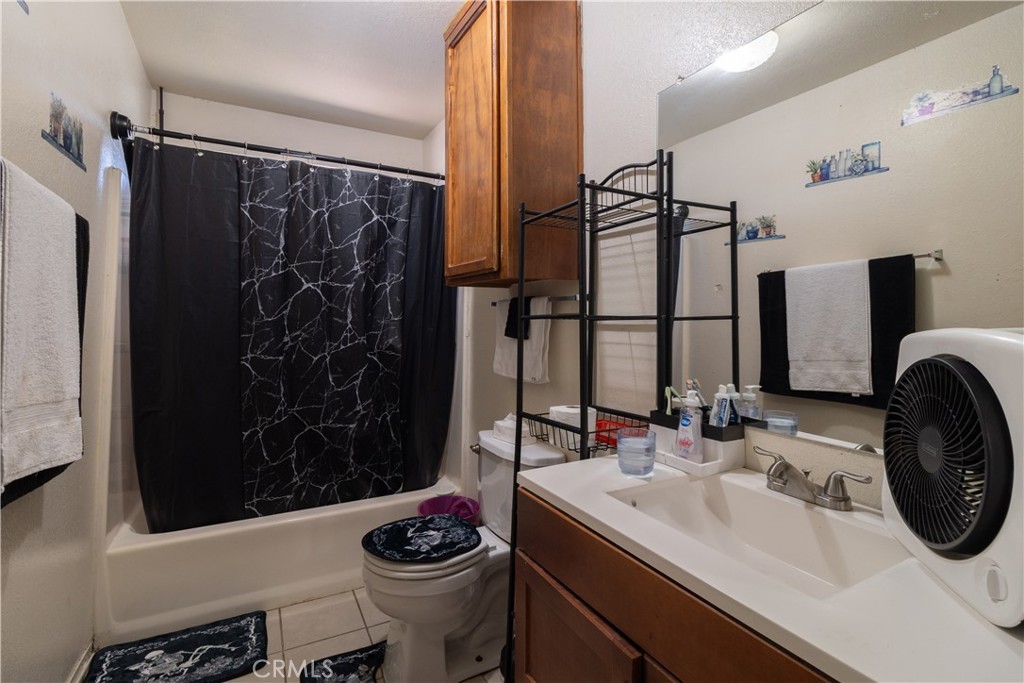 14945 Anacapa Property Photo 12
