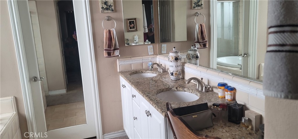 13224 Lone Pine Court Property Photo 17