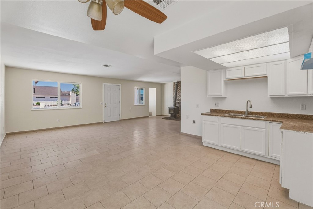1520 Armory Property Photo 8