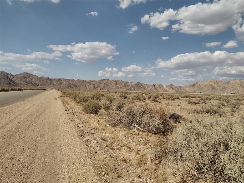 300 Highway 18 Property Photo 9