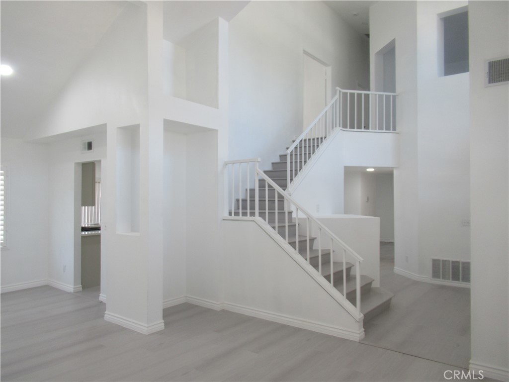 14670 King Canyon Road Property Photo 4