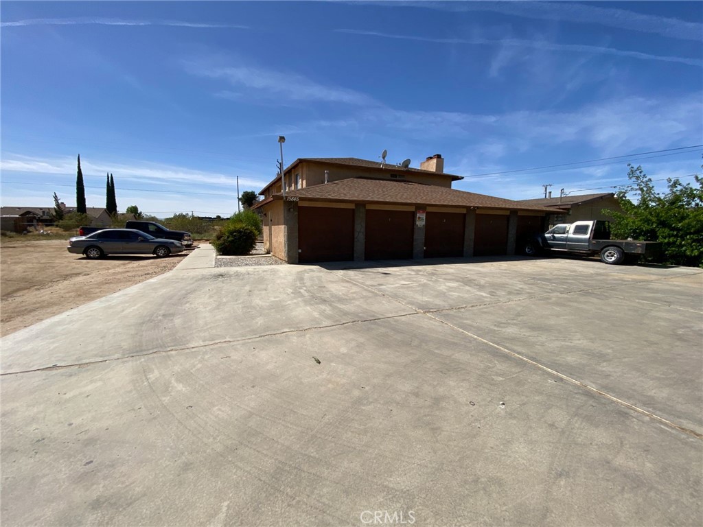 15845 Tokay Property Photo 6