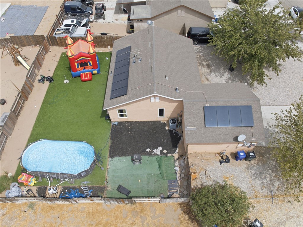 17832 Tahoe Court Property Photo 6