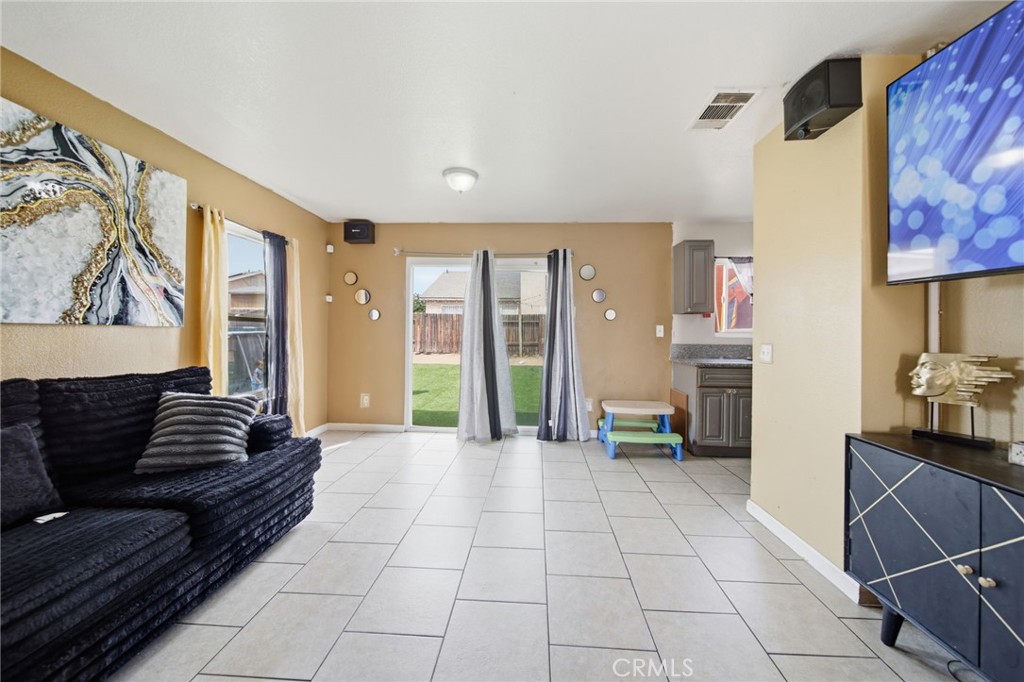 17832 Tahoe Court Property Photo 28