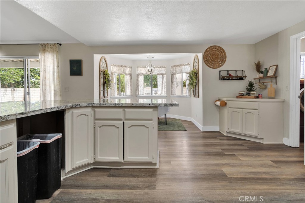 10325 Sheep Creek Rd Property Photo 14