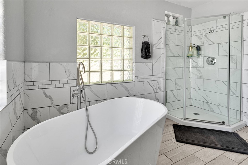 10325 Sheep Creek Rd Property Photo 24