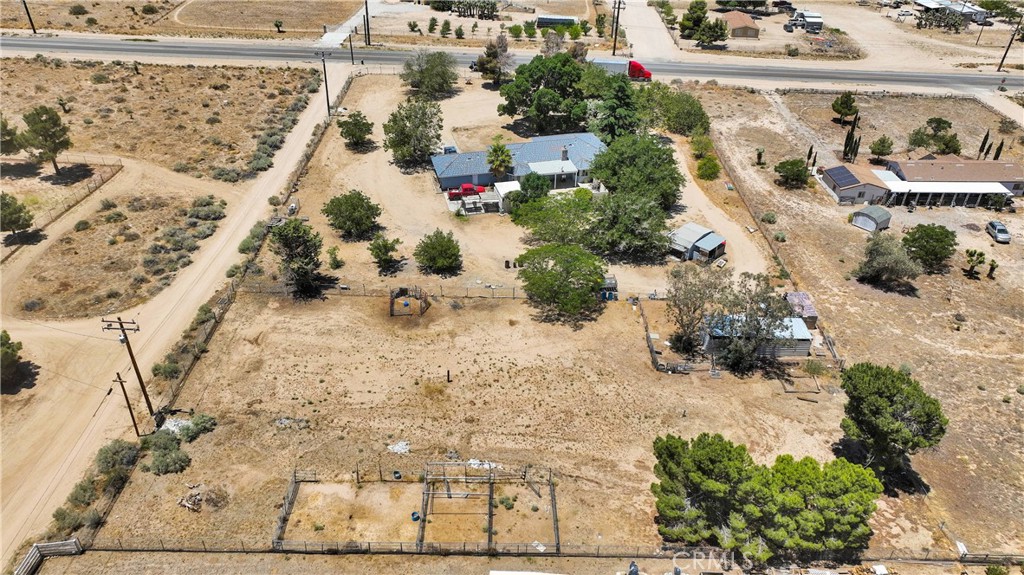 10325 Sheep Creek Rd Property Photo 41