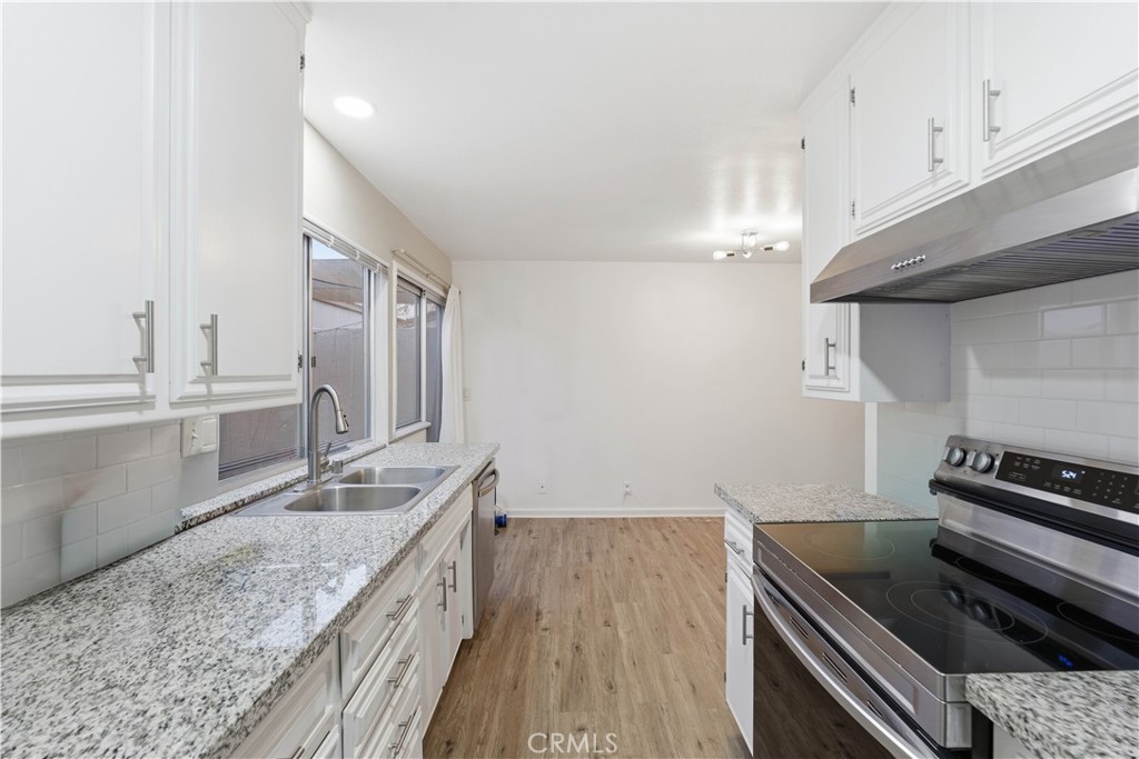 1012 Peg Street Property Photo 12