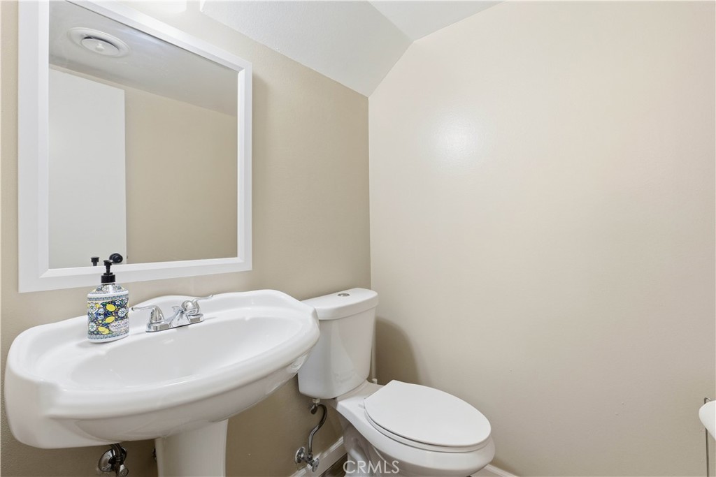 1012 Peg Street Property Photo 13