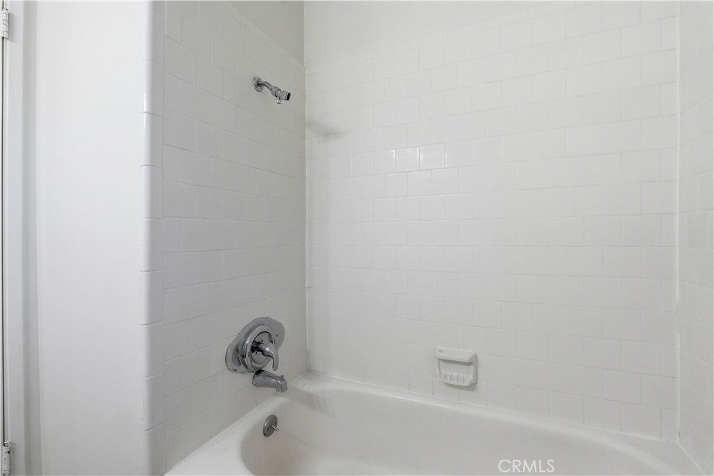 1012 Peg Street Property Photo 19