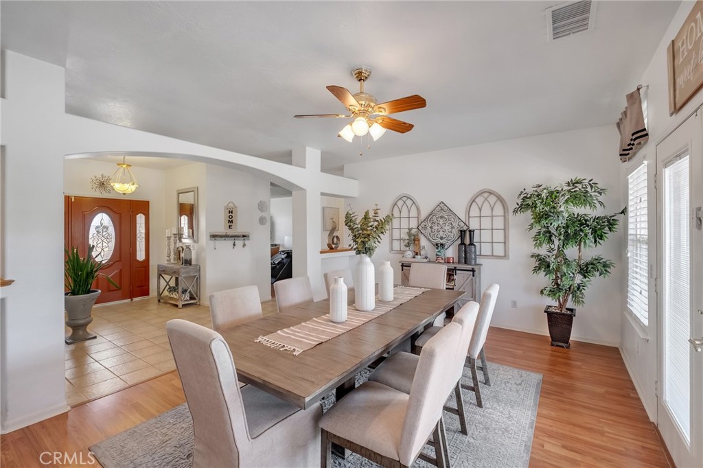 16783 Crockett Property Photo 10