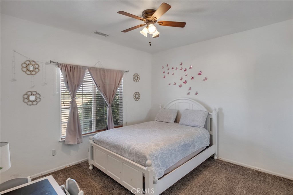 16783 Crockett Property Photo 24