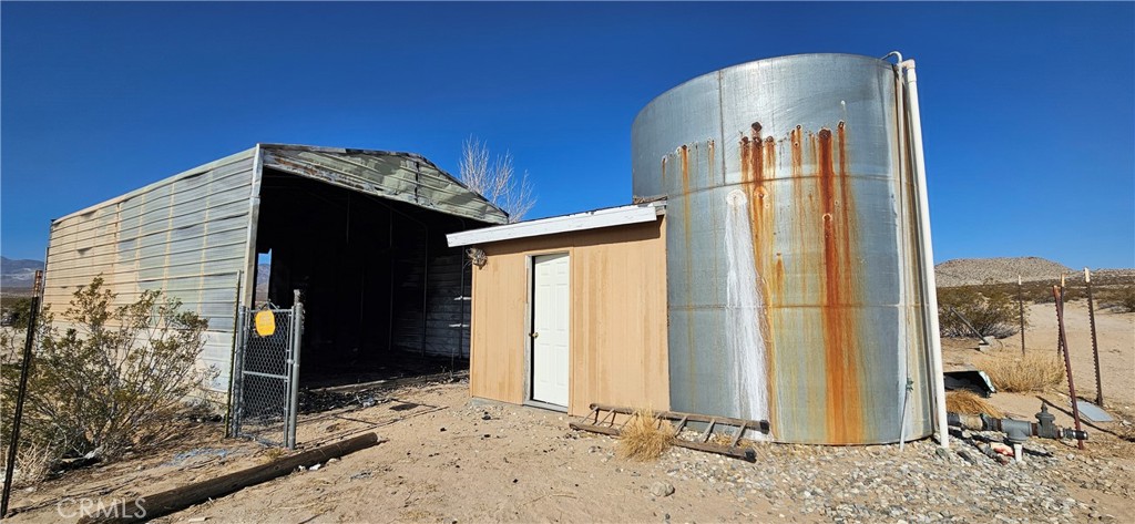 42920 Carmer Property Photo 1