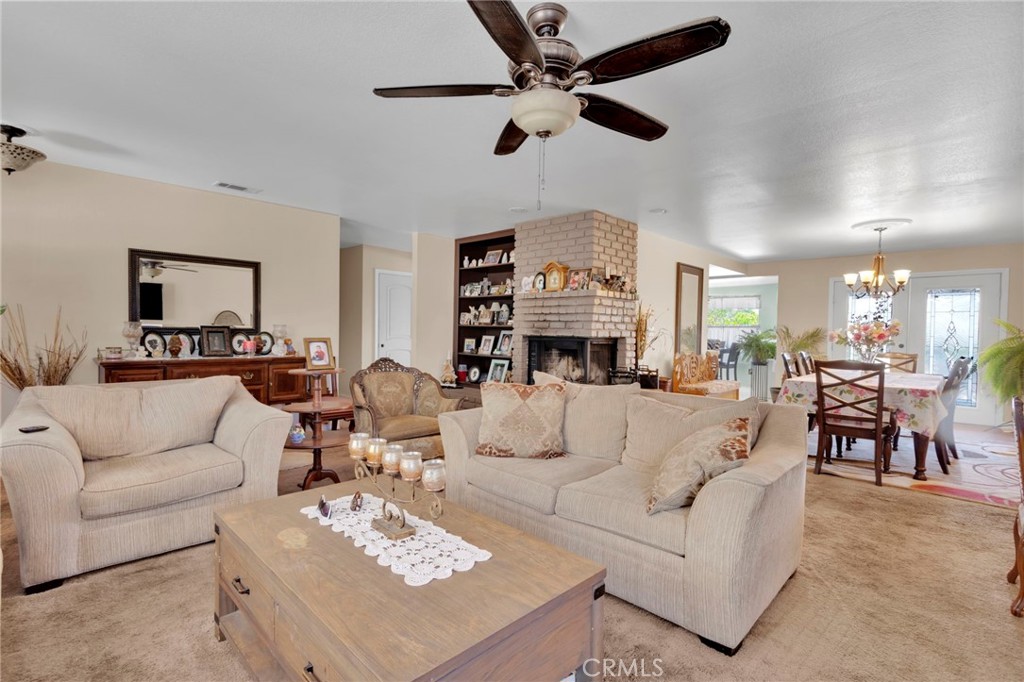 7313 Newhall Avenue Property Photo 5